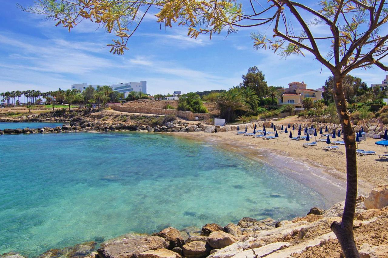 Diana - Coralli Beachfront Apartment Protaras Buitenkant foto